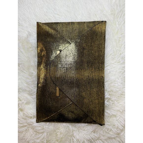 BCBG Gold Clutch - Picture 6 of 6